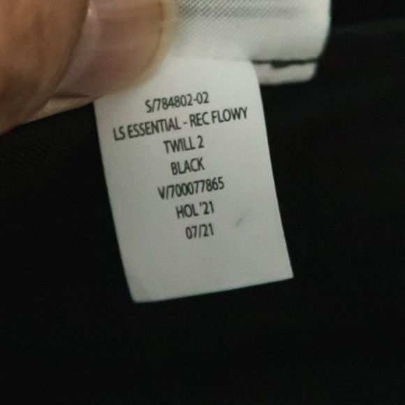 Banana Republic Size Medium M Black Essential Split V Neck Long Sleeve Flowy Top - Picture 6 of 7